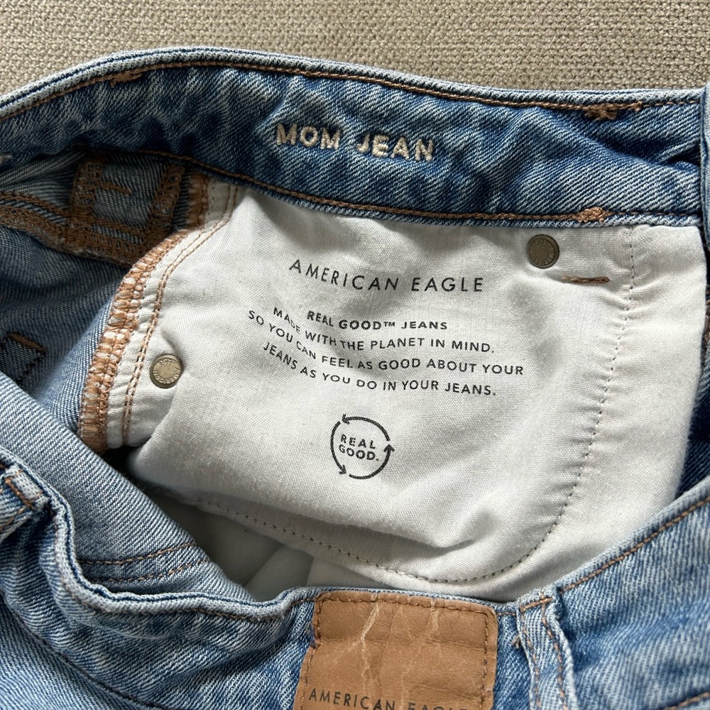 American Eagle Mom Jeans - Picture 4 of 4